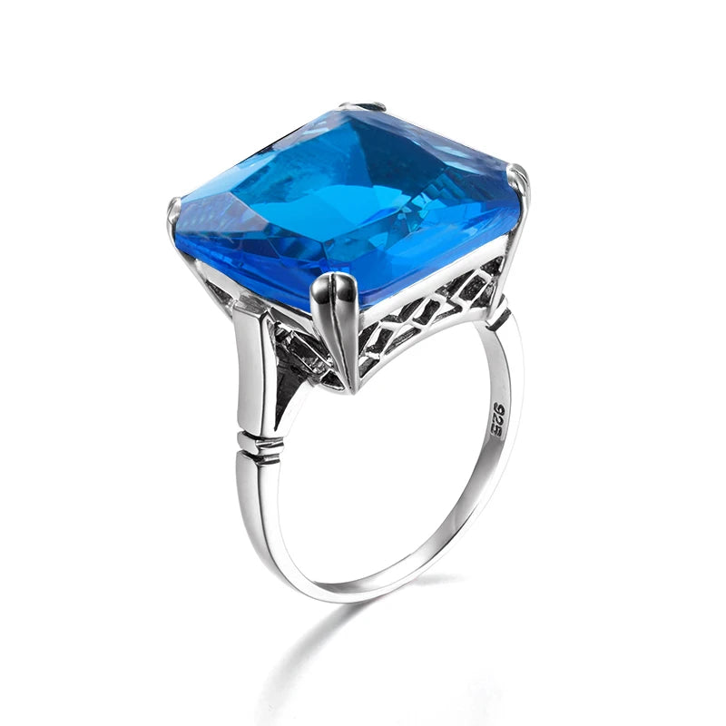 H762b68ec8be14e04ac849412d8ebd493d